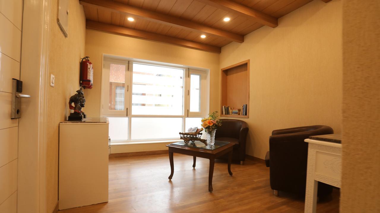 Milestone Inn & Spa 무소리에 외부 사진