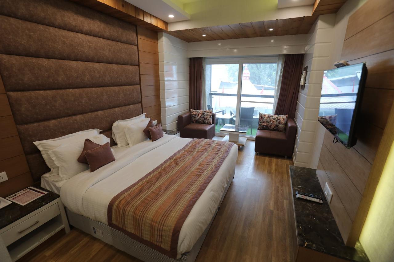 Milestone Inn & Spa 무소리에 외부 사진