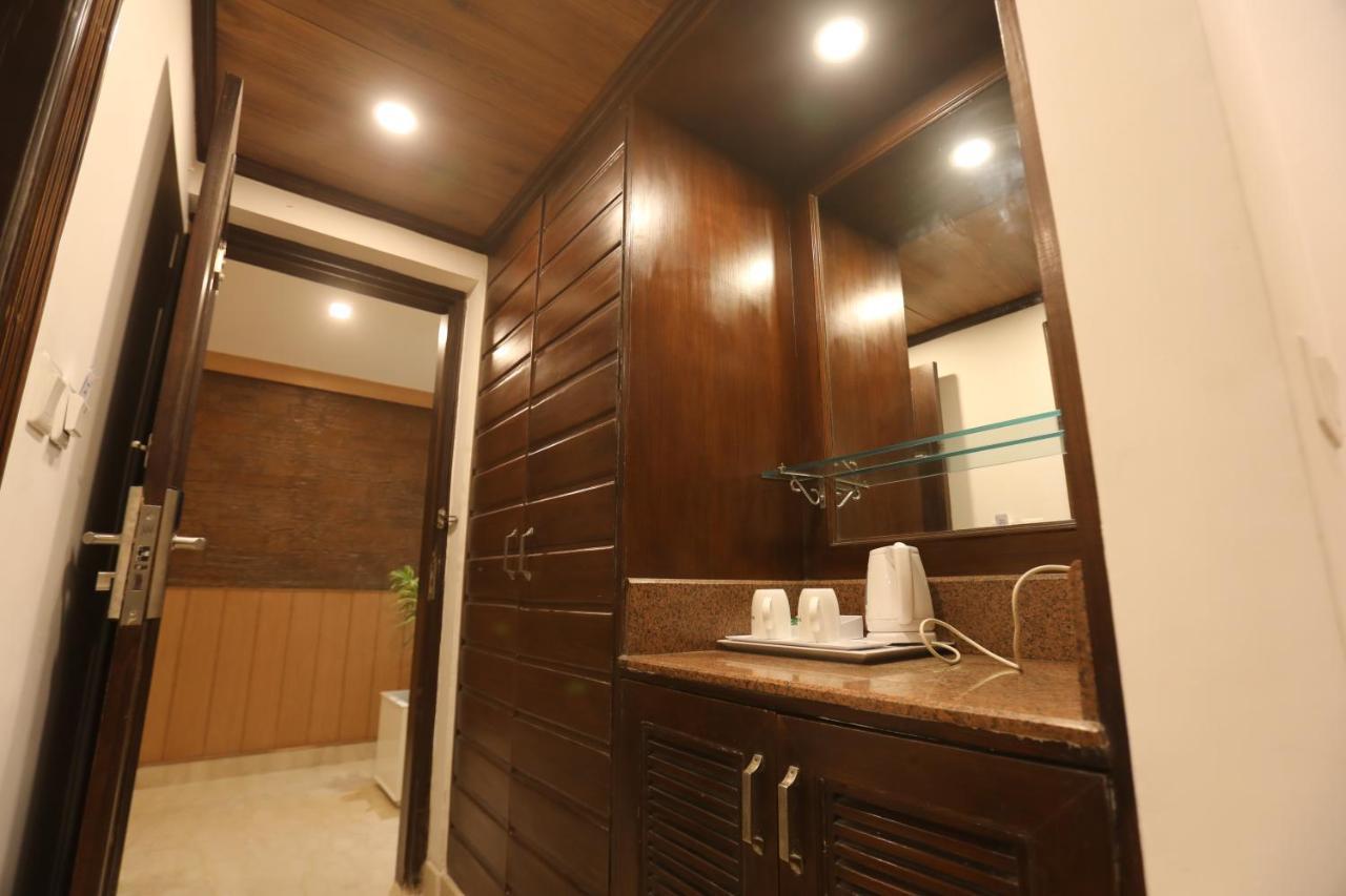 Milestone Inn & Spa 무소리에 외부 사진