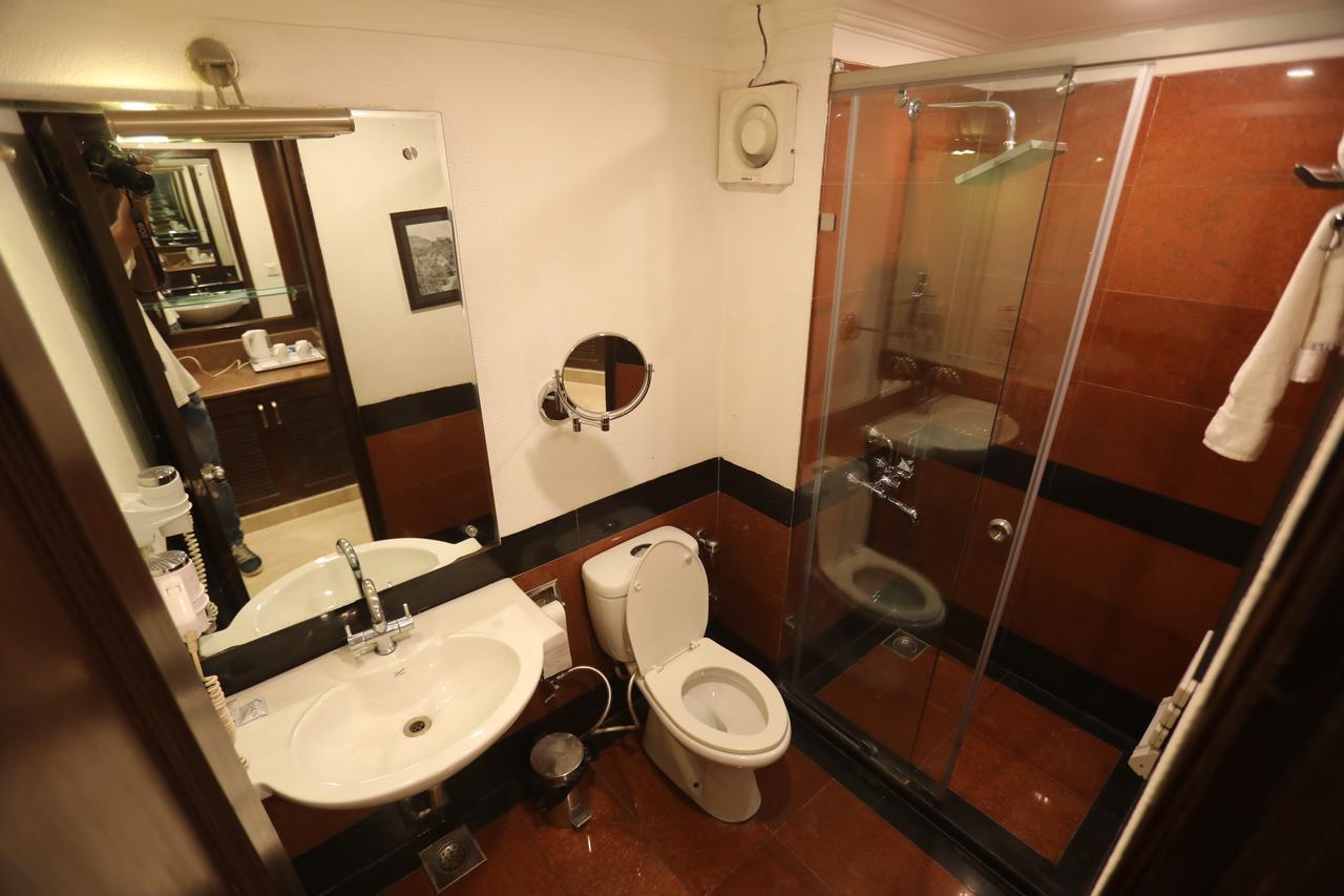 Milestone Inn & Spa 무소리에 외부 사진